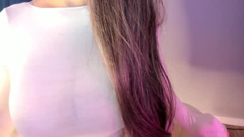 Snapshot of akura_01 chatting on November 2025 05:54:01 AM Akura is here 3 online show from November 2025 05:54:01 AM