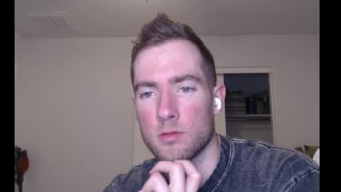 Snapshot of al3xzanderth3gr3at chatting on March 2026 11:44:02 PM Alex online show from March 2026 11:44:02 PM