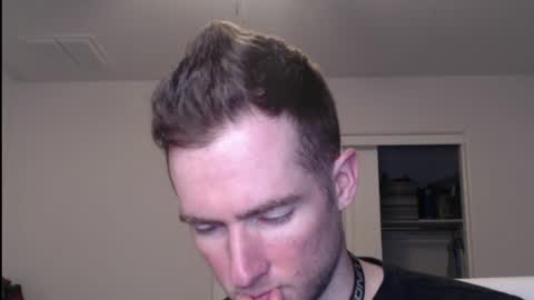 Snapshot of al3xzanderth3gr3at chatting on March 2026 06:06:02 AM Alex online show from March 2026 06:06:02 AM