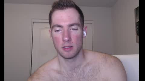 Snapshot of al3xzanderth3gr3at chatting on April 2026 04:33:02 PM Alex online show from April 2026 04:33:02 PM