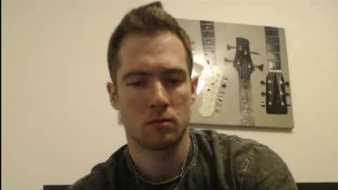 Snapshot of al3xzanderth3gr3at chatting on April 2026 01:47:01 AM Alex online show from April 2026 01:47:01 AM