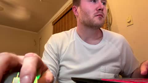 Snapshot of al4759 chatting on November 2025 01:04:02 AM Al online show from November 2025 01:04:02 AM