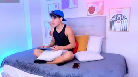 Snapshot of al_miko chatting on July 2026 12:20:01 AM Al Fox Miko Fortuni online show from July 2026 12:20:01 AM