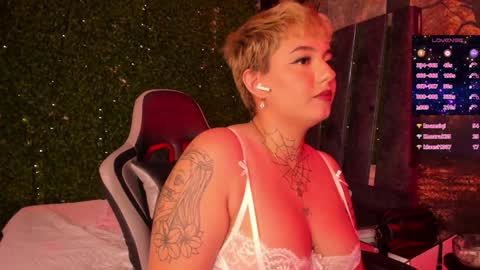 Snapshot of ala_rasi_ chatting on December 2024 04:29:02 PM Alarasi online show from December 2024 04:29:02 PM