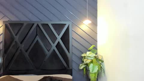 ALAHIA online show from September 2025 11:23:02 AM