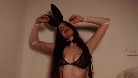           online show from October 2025 08:39:01 AM