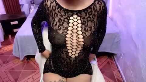 Snapshot of alaia_blue1 chatting on October 2025 01:34:01 PM alaia_blue1 online show from October 2025 01:34:01 PM