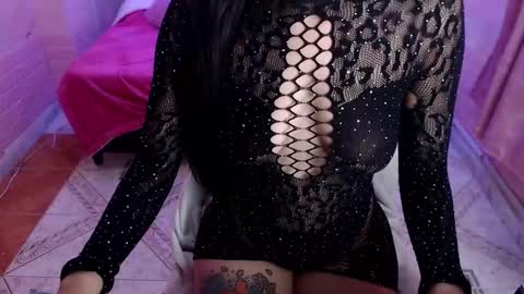 alaia_blue1 online show from October 2025 02:29:01 PM