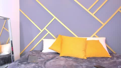 alaia_colins online show from January 2025 03:29:01 AM