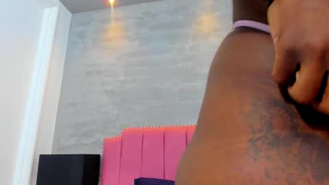 alaia_colins online show from September 2025 04:34:02 AM