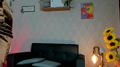 Snapshot of alaia_love77 chatting on June 2026 09:30:01 PM Alaia online show from June 2026 09:30:01 PM