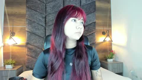  Alaia  online show from January 2025 11:37:02 AM