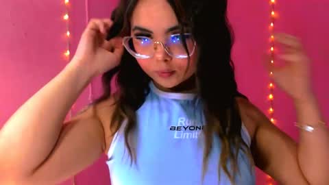 Snapshot of alaiia_rosse chatting on March 2026 11:32:02 AM Alaiia online show from March 2026 11:32:02 AM