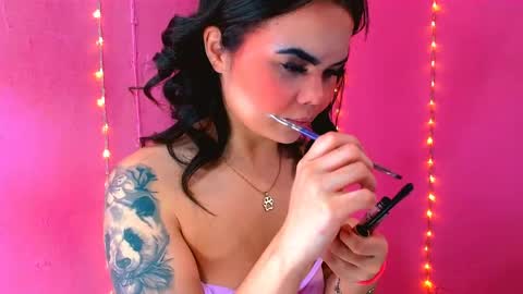 Snapshot of alaiia_rosse chatting on April 2026 06:53:02 PM Alaiia online show from April 2026 06:53:02 PM