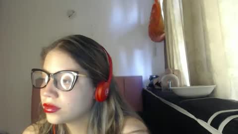 Snapshot of alaina_blessed chatting on May 2026 09:56:02 PM alaina_blessed online show from May 2026 09:56:02 PM