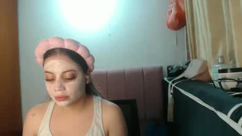 Snapshot of alaina_blessed chatting on May 2026 08:49:02 PM alaina_blessed online show from May 2026 08:49:02 PM