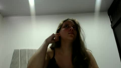 Snapshot of alaina_blessed chatting on June 2026 10:43:01 PM alaina_blessed online show from June 2026 10:43:01 PM