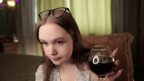 Snapshot of alainejomes chatting on April 2026 04:38:02 AM VETTA online show from April 2026 04:38:02 AM