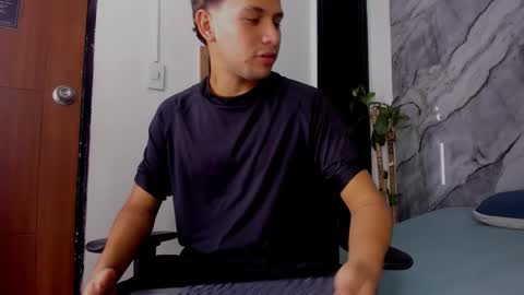 alan__smith online show from November 2025 07:57:01 PM