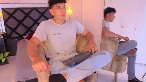 Snapshot of alan_castillo_ chatting on March 2026 08:15:01 PM Alan online show from March 2026 08:15:01 PM