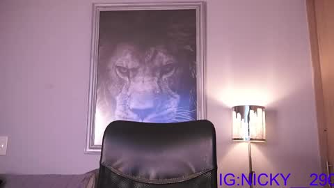 Snapshot of alan_morrys chatting on April 2026 01:29:02 AM alan_morrys online show from April 2026 01:29:02 AM