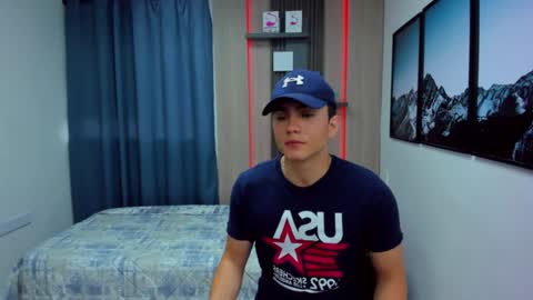 Snapshot of alan_nd_kevin chatting on January 2025 11:39:01 AM Alan  Kevin can we reach 100 thumbs up please guys  online show from January 2025 11:39:01 AM