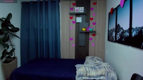 Snapshot of alan_nd_kevin chatting on February 2025 11:35:02 AM Alan  Kevin can we reach 100 thumbs up please guys  online show from February 2025 11:35:02 AM