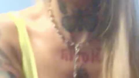 Snapshot of alan_noel chatting on October 2025 01:05:02 AM alan_noel online show from October 2025 01:05:02 AM