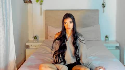 Snapshot of alana__get chatting on February 2026 03:05:02 AM online show from February 2026 03:05:02 AM