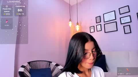 Alana online show from October 2025 12:13:02 PM