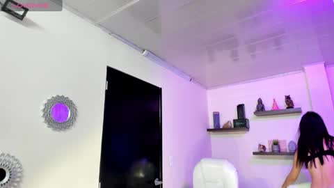 Maeve  online show from December 2024 10:30:01 AM