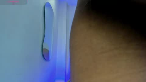 Snapshot of alana_martiins chatting on April 2026 07:50:02 PM alana online show from April 2026 07:50:02 PM