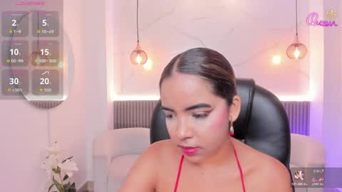 Snapshot of alana_martiins chatting on May 2026 12:10:01 PM alana online show from May 2026 12:10:01 PM