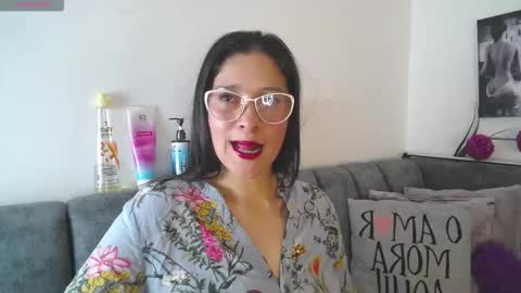 Alana  online show from March 2026 07:32:02 PM