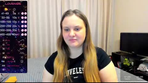 Julia online show from February 2025 01:11:02 PM