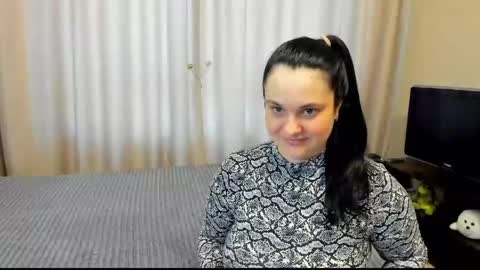 Snapshot of alanabrox chatting on May 2026 02:57:02 PM Julia online show from May 2026 02:57:02 PM