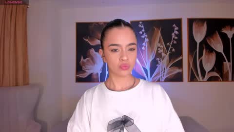 Alana online show from September 2025 12:29:01 PM