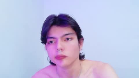 Snapshot of alandelrey57 chatting on April 2026 12:10:01 PM ALAN DEL REY online show from April 2026 12:10:01 PM