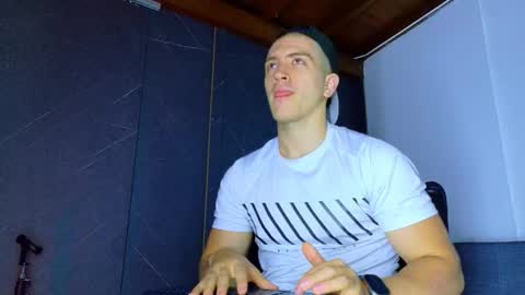 Snapshot of alanferrer chatting on February 2026 10:09:01 AM Alan Ferrer online show from February 2026 10:09:01 AM