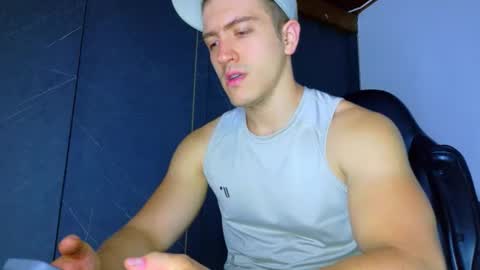 Snapshot of alanferrer chatting on February 2026 10:16:01 AM Alan Ferrer online show from February 2026 10:16:01 AM