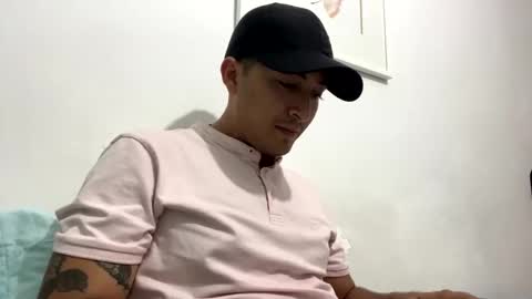 Snapshot of alanj998 chatting on October 2025 02:07:01 AM alanj998 online show from October 2025 02:07:01 AM