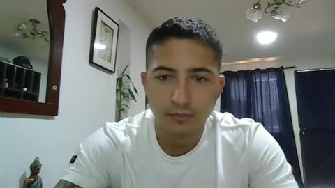 Snapshot of alanj998 chatting on June 2026 05:29:01 PM alanj998 online show from June 2026 05:29:01 PM