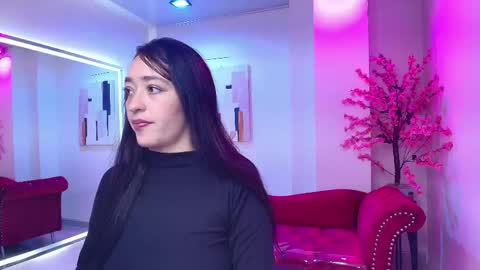 Snapshot of alanna__scott chatting on April 2026 04:04:02 AM Alanna online show from April 2026 04:04:02 AM