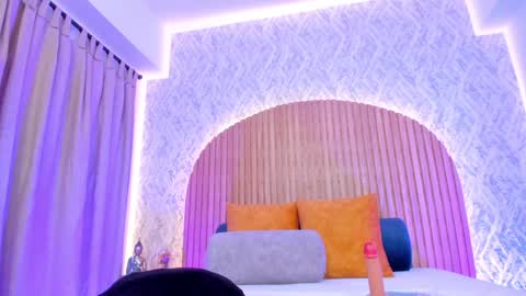 Alanna  online show from January 2025 06:06:01 AM