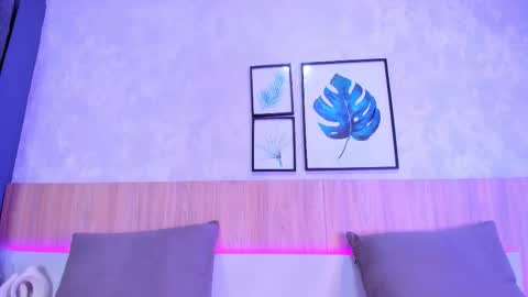 Snapshot of alanna_hank chatting on February 2026 08:05:02 AM Alanna online show from February 2026 08:05:02 AM