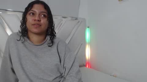 Snapshot of alannaharper chatting on March 2026 12:43:02 PM ALANA online show from March 2026 12:43:02 PM