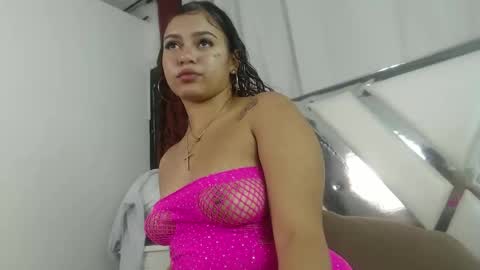 Snapshot of alannaharper chatting on April 2026 01:27:02 PM ALANA online show from April 2026 01:27:02 PM