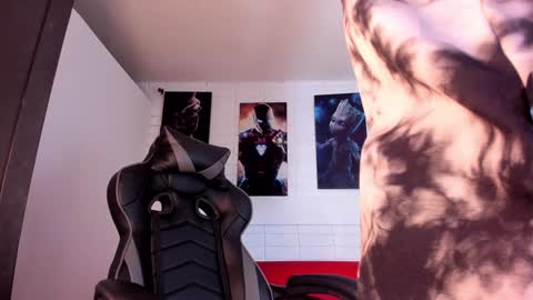 alannaughty_ online show from December 2024 11:28:02 PM