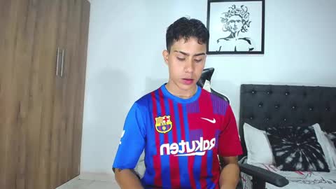 alannaughty_ online show from October 2025 01:50:02 AM