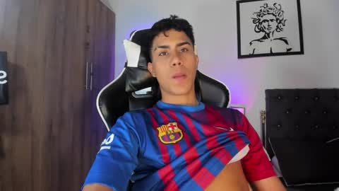 alannaughty_ online show from January 2026 12:04:02 AM